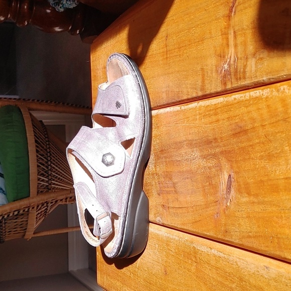 💚Ladies Finn Comfort Gray Sandals - Picture 16 of 16